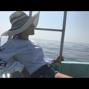 Meet your Posher, Maria